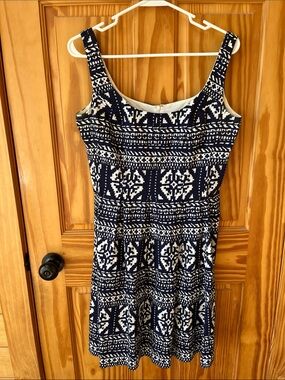 Nine West Navy and White Patterned Midi Dress - Size 6